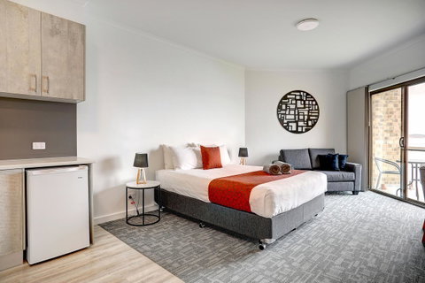 Limani Motel - Accommodation Newcastle 28