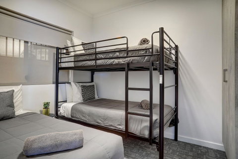 Limani Motel - Accommodation Newcastle 5