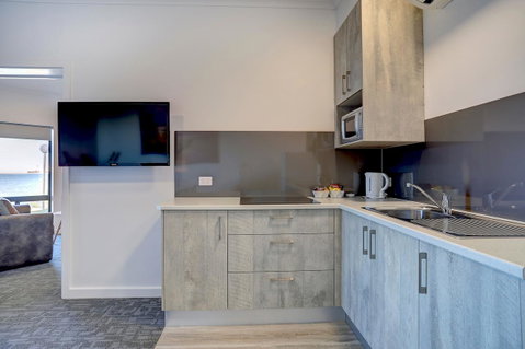 Limani Motel - Accommodation Newcastle 1