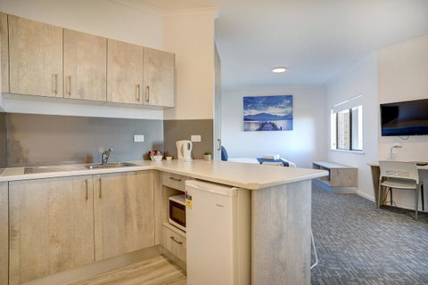 Limani Motel - Accommodation Newcastle 39