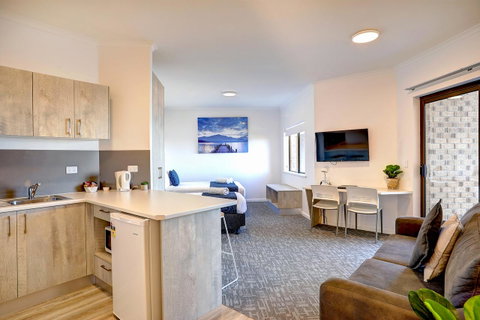 Limani Motel - Accommodation Newcastle 35
