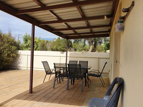 Super Central Location - Accommodation Newcastle 13