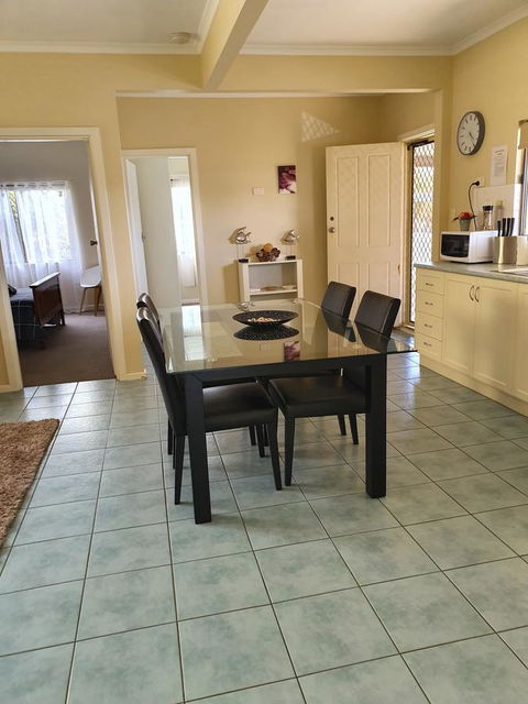 Super Central Location - Accommodation Newcastle 0