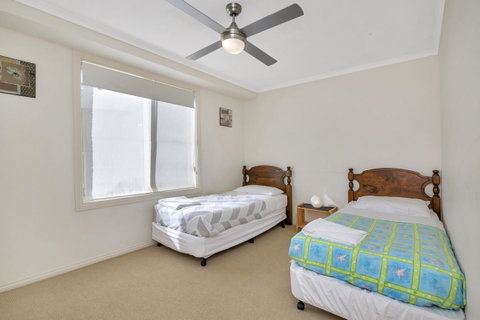 The Lighthouse - Port Willunga - C21 SouthCoast Holidays - Accommodation Newcastle 12