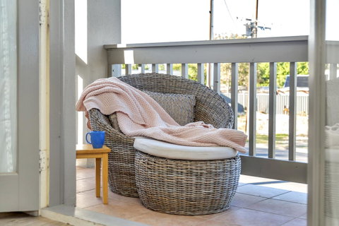 The Lighthouse - Port Willunga - C21 SouthCoast Holidays - Accommodation Newcastle 1