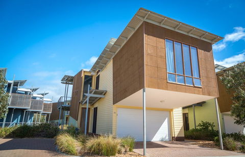 South Shores Yellowfin Villa 96 - South Shores Normanville - Accommodation Newcastle 16