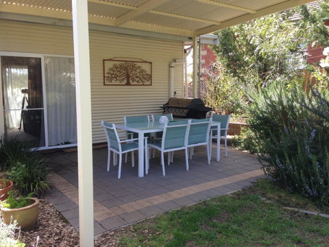 Jack\'s House B&B Clare - Accommodation Newcastle 5