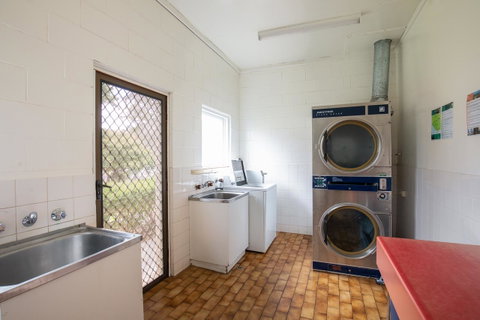 Blue Lake Holiday Park - Accommodation Newcastle 11