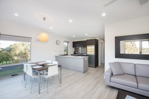 Blue Lake Holiday Park - Accommodation Newcastle 21