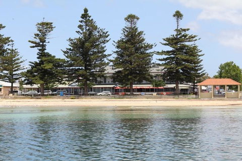 Grand Tasman Hotel - Accommodation Newcastle 34