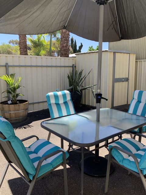 Sunshine Four - Accommodation Newcastle 43