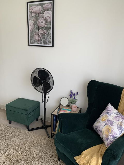 Sunshine Four - Accommodation Newcastle 32