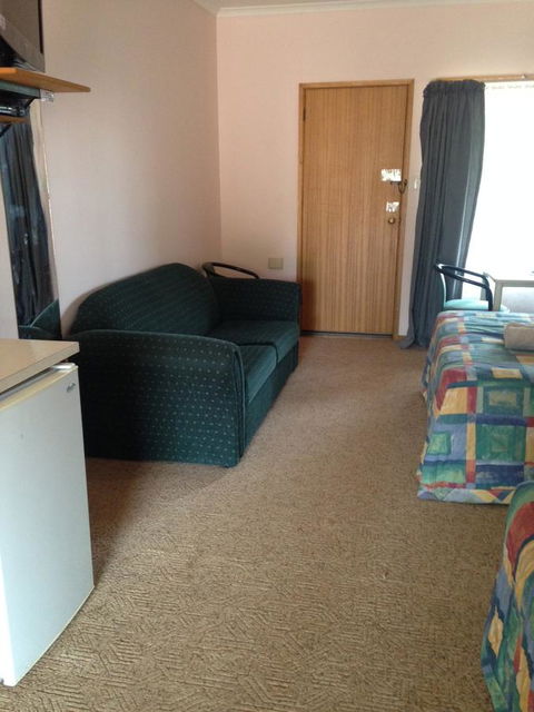 Wudinna Gawler Ranges Motel And Caravan Park - Accommodation Newcastle 7