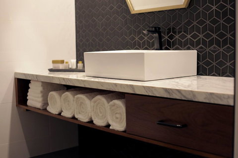 Ellen Hotel - Accommodation Newcastle 20