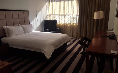 Ellen Hotel - Accommodation Newcastle 4