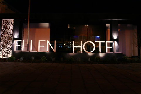 Ellen Hotel - Accommodation Newcastle 24
