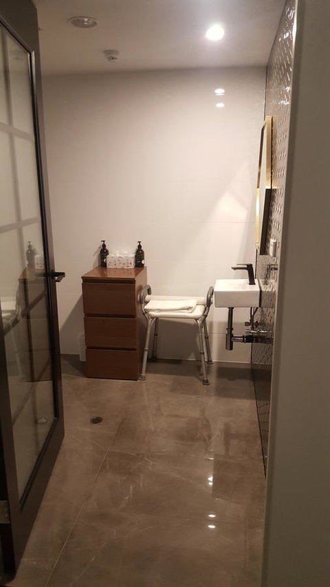 Ellen Hotel - Accommodation Newcastle 2