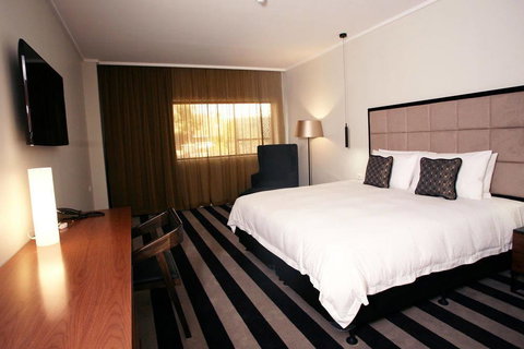 Ellen Hotel - Accommodation Newcastle 7