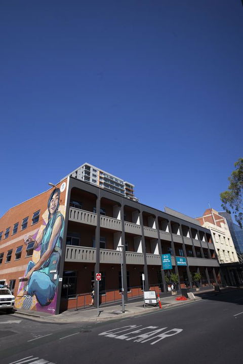 YHA Adelaide Central - Accommodation Newcastle 6