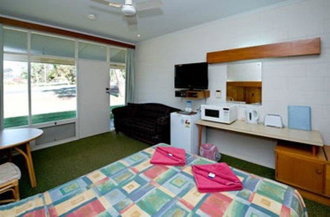 Barmera Lake Resort Motel - Accommodation Newcastle 15