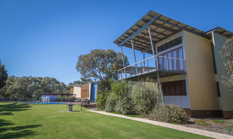 South Shores Villa 52 - Accommodation Newcastle 20