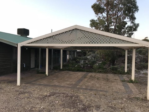Shangri La Moonta Bay - Accommodation Newcastle 4