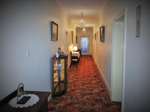 Sonbern Lodge Motel - Accommodation Newcastle 8