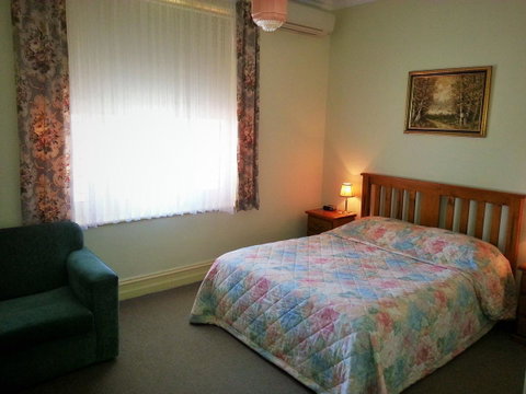 Sonbern Lodge Motel - Accommodation Newcastle 11