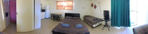 A1Cabins - Accommodation Newcastle 0
