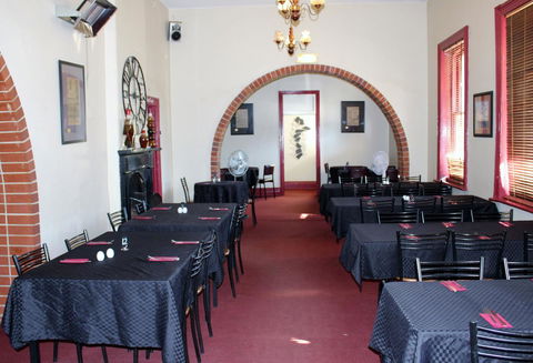 Royal Exchange Hotel - Accommodation Newcastle 3