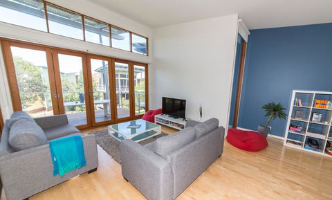 South Shores Villa 50 - Accommodation Newcastle 14