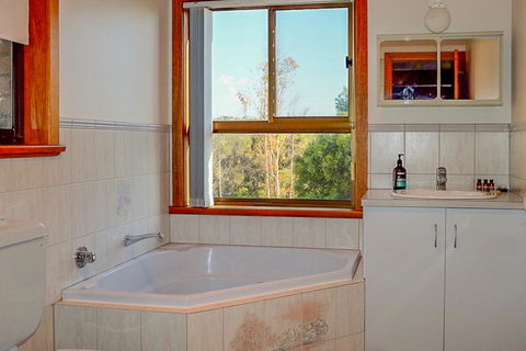 Seacroft - Accommodation Newcastle 23