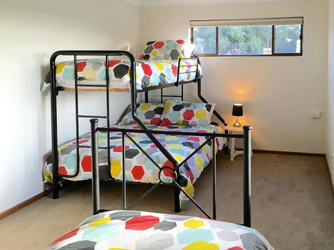 Seacroft - Accommodation Newcastle 17