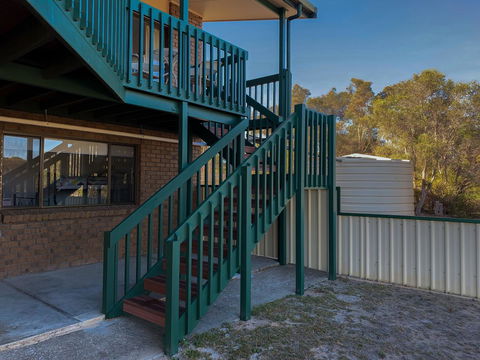 Seacroft - Accommodation Newcastle 29