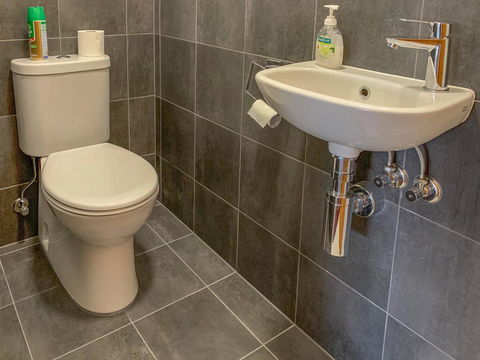 Seacroft - Accommodation Newcastle 12