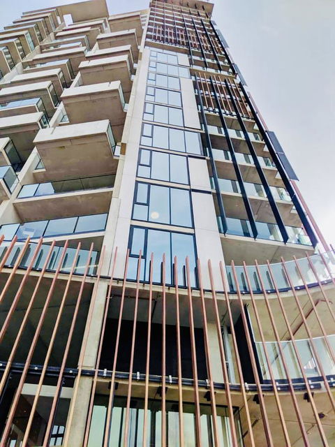 ONE Adelaide CBD - Accommodation Newcastle 2