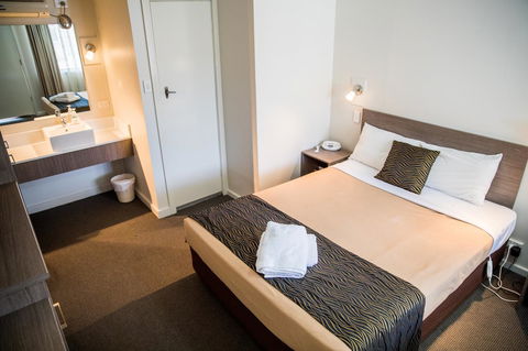 Lilac City Motor Inn & Steakhouse - Accommodation Newcastle 29