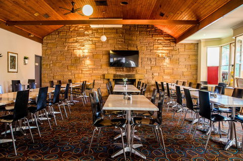 Lilac City Motor Inn & Steakhouse - Accommodation Newcastle 1