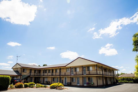 Lilac City Motor Inn & Steakhouse - Accommodation Newcastle 0