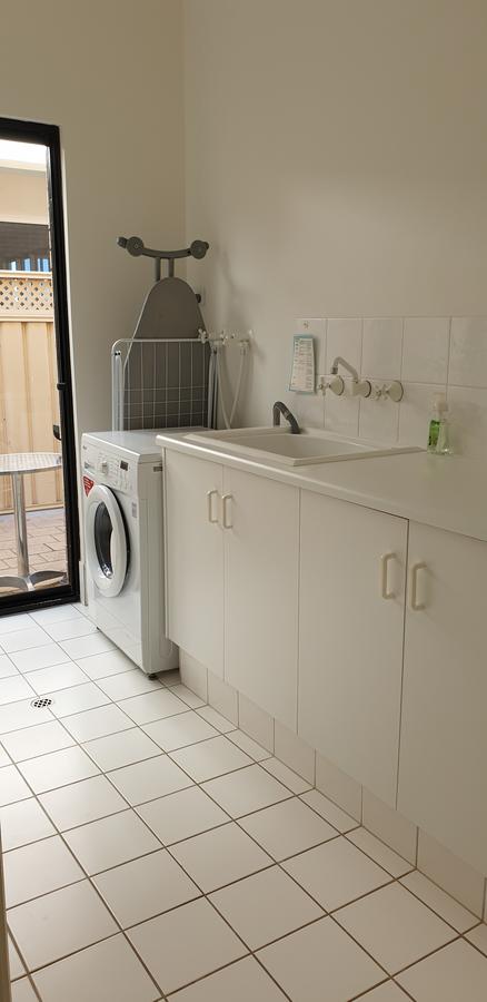 South Shores - Accommodation Newcastle 12