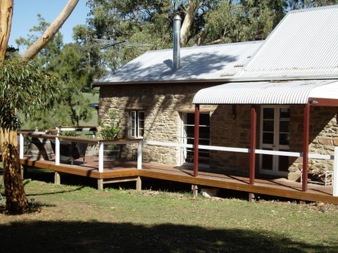1860 Wine Country Cottages - Accommodation Newcastle 7