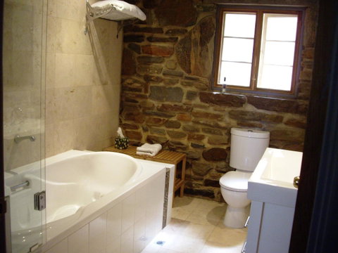 1860 Wine Country Cottages - Accommodation Newcastle 6