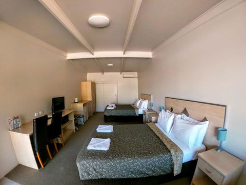 Highway One Motel - Accommodation Newcastle 7