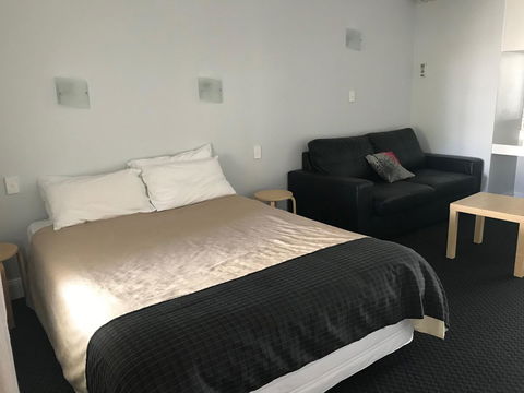 St Francis Winery - Accommodation Newcastle 11