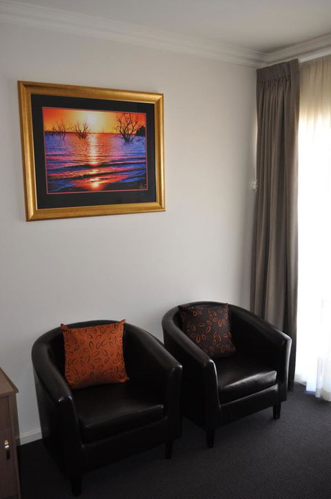 Augusta Courtyard Motel - Accommodation Newcastle 3