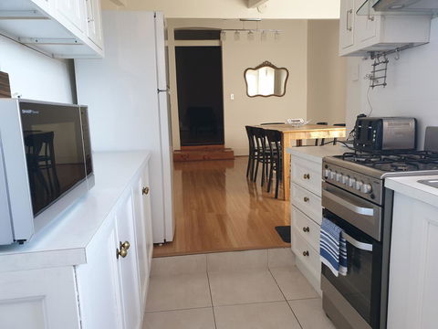 Hammond Apartments - Accommodation Newcastle 4