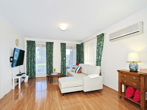 Moana Magic - C21 SouthCoast Holidays - Accommodation Newcastle 5