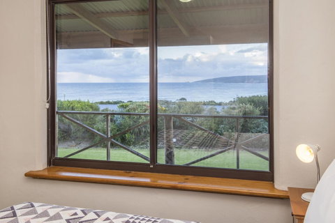 Chandlers Smiths Beach Villas - Accommodation Newcastle 6