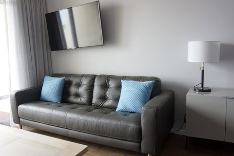 Oceanside 23 - Accommodation Newcastle 8