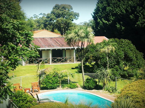 Karri Forest Motel - Accommodation Newcastle 0